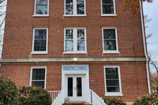 312325135_1158786684765001_1537155723535388274_n-scaled-600x400